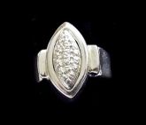 ANEL FOLHEADO A PRATA PA024