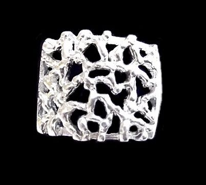 ANEL FOLHEADO A PRATA PA025