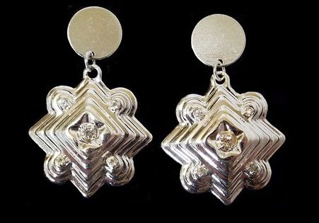 BRINCO FOLHEADO A PRATA PB017